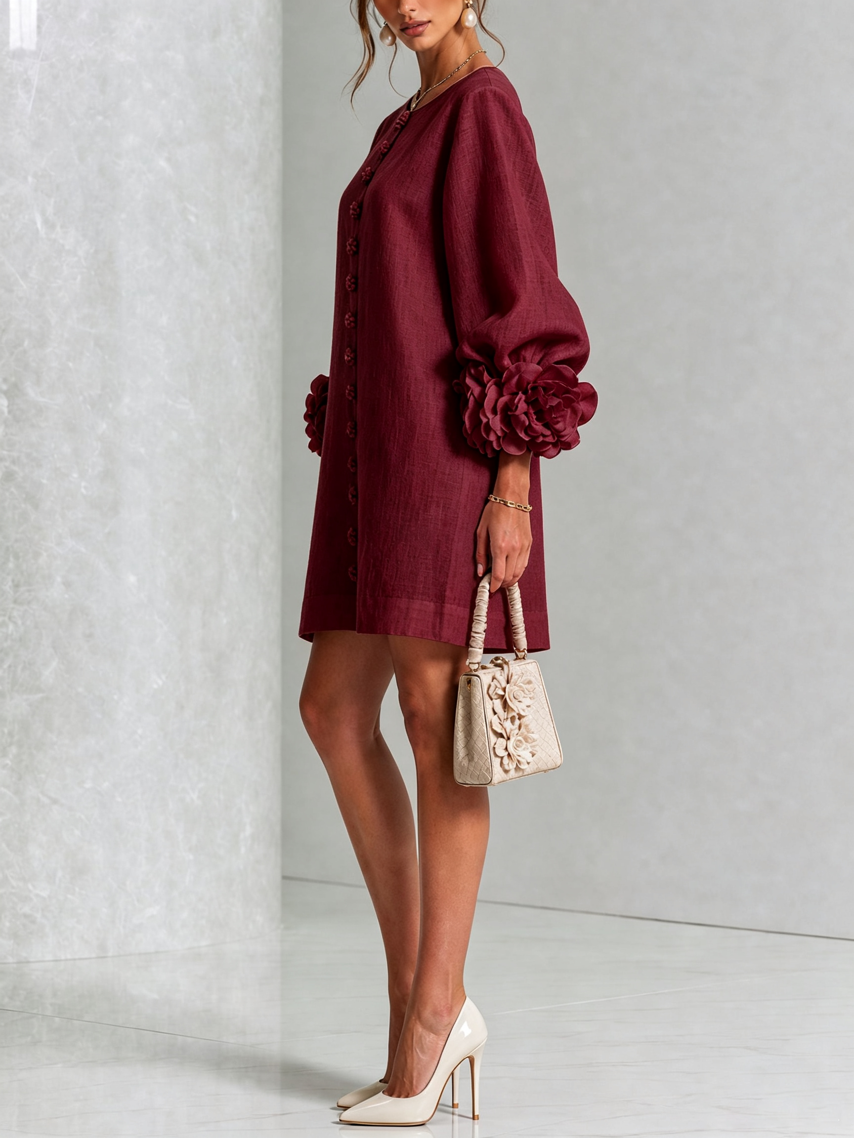 Andrea - Elegantní Mini Šaty s Květinovými Knoflíky